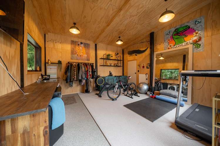 84 Cover Street Lumsden_22