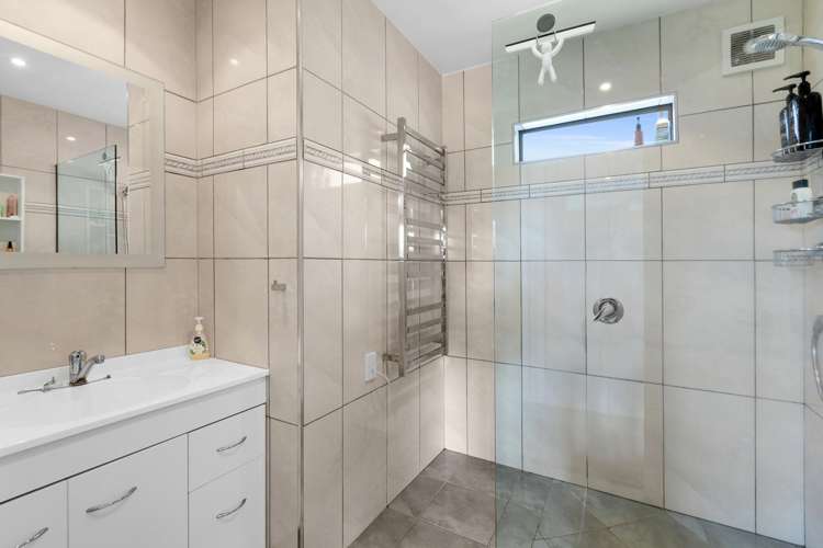 19 Waipureku Street Clive_10