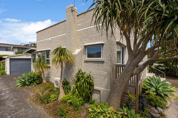 181 Tukapa Street Westown_24