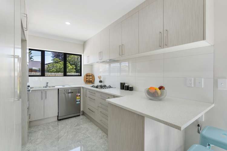 8c Mahon Place Papatoetoe_3