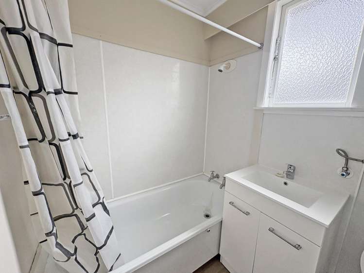 27A Campbell Street 1235_9