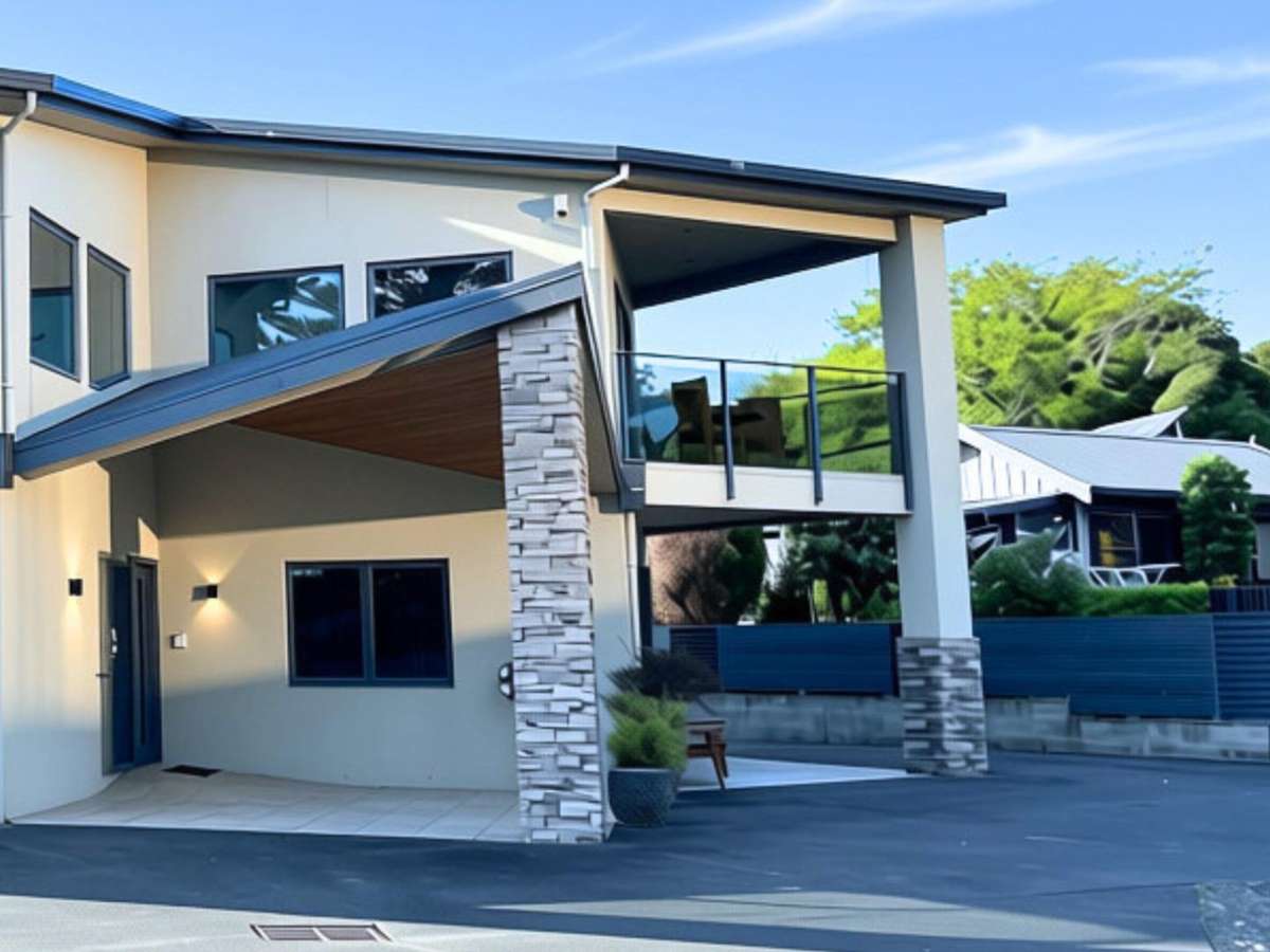 Raglan 2 Bedrooms 1