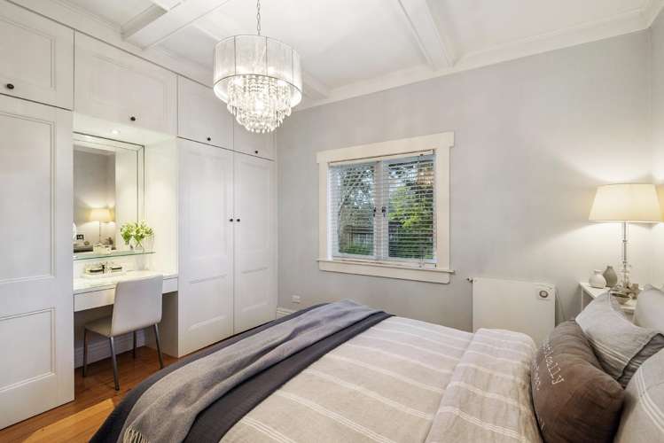 41 Lake Road Devonport_13