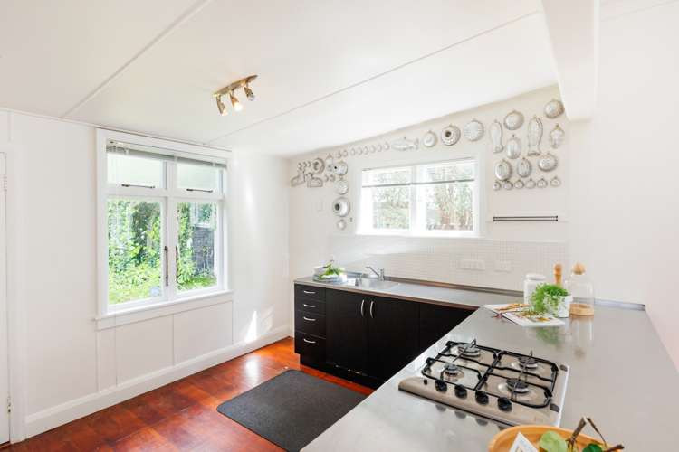 286b College Street West End_9