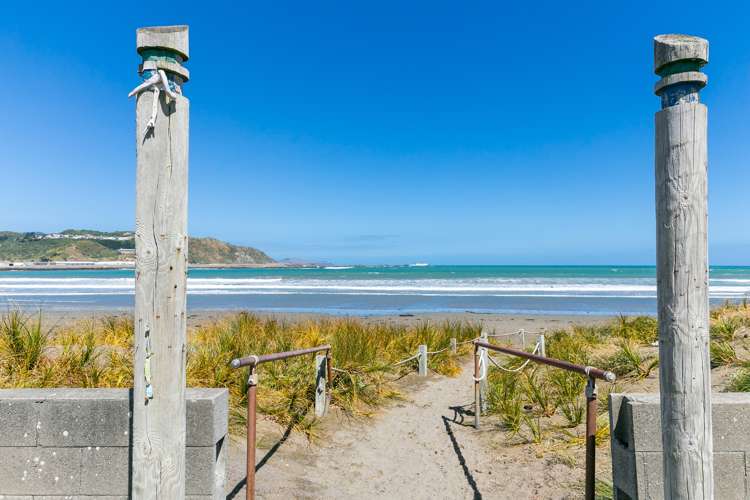 1/102 Lyall Parade Lyall Bay_19