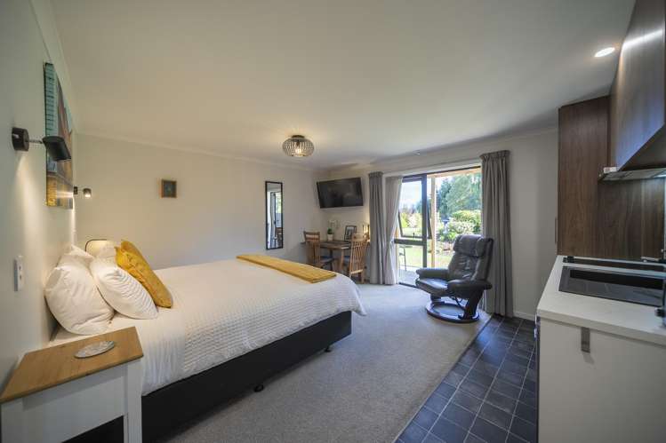 423A Te Anau Mossburn Highway Te Anau_14