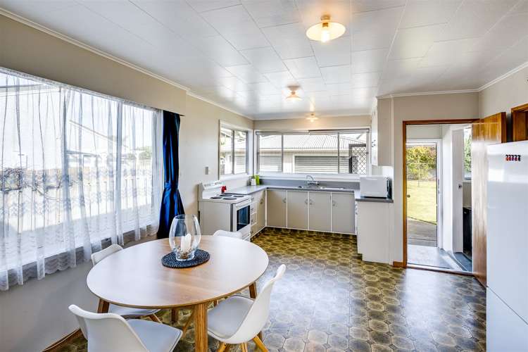 23 Laurent Place Greenmeadows_6