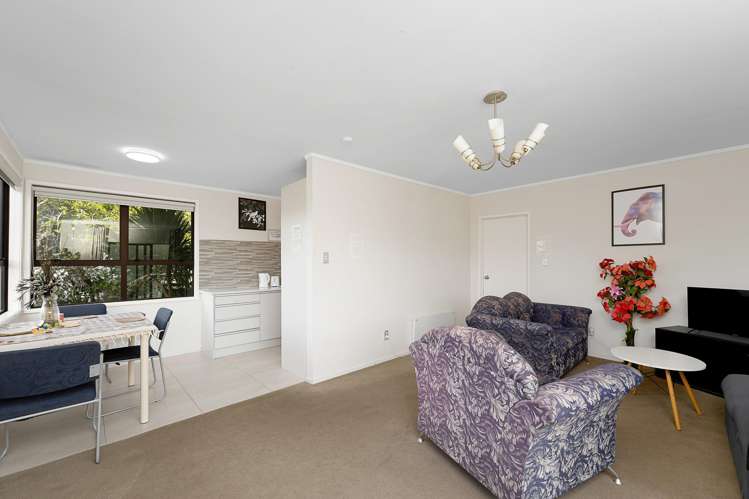 35 Nile Road Kelston_28