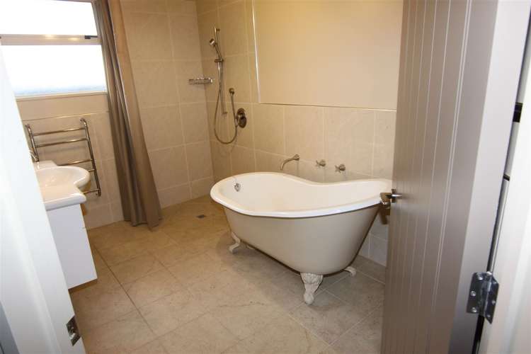 29 Kiwi Drive Highfield_9