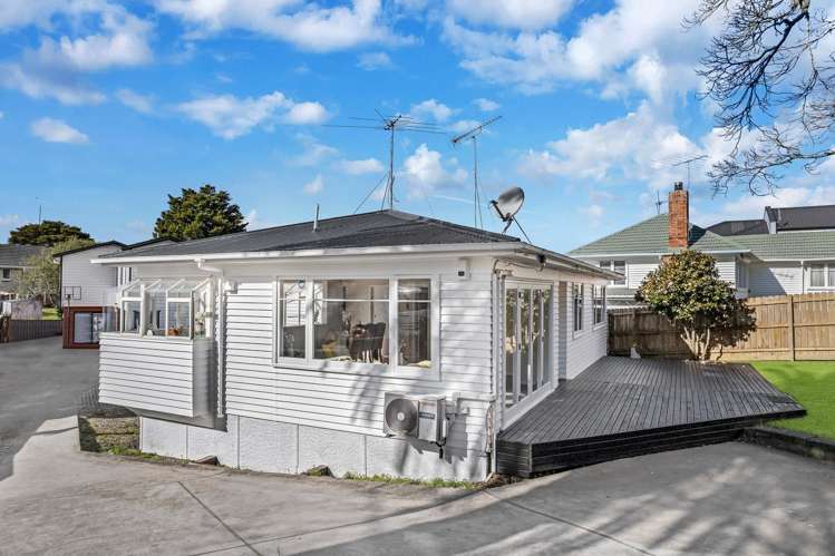 46 Botany Road Botany Downs_21