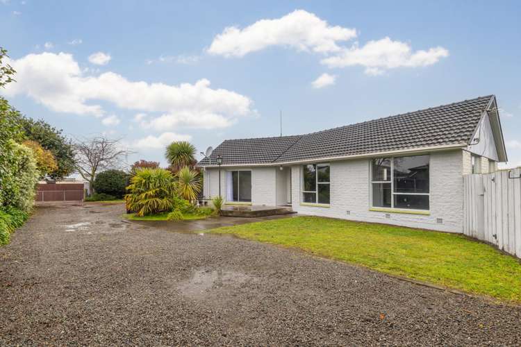 10 Woodlands Place Aranui_11