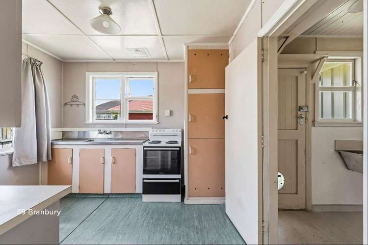 39 - 41 Banbury Crescent Fairfield_3