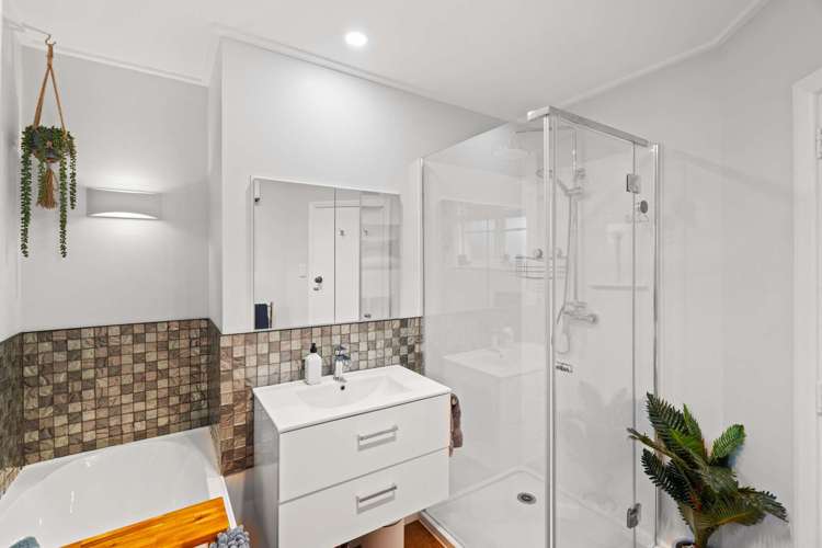 33 Ranui Crescent Diamond Harbour_8