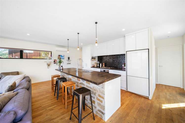 45 Dart Place Fernhill/Sunshine Bay_10