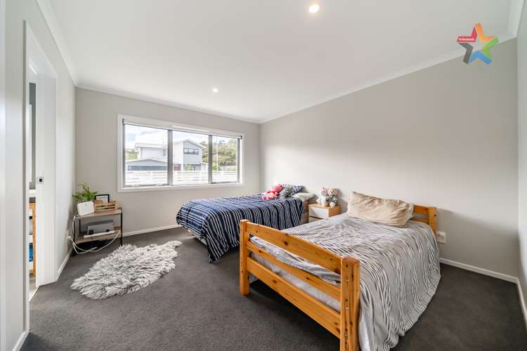 2 Grovedale Square Wainuiomata_6