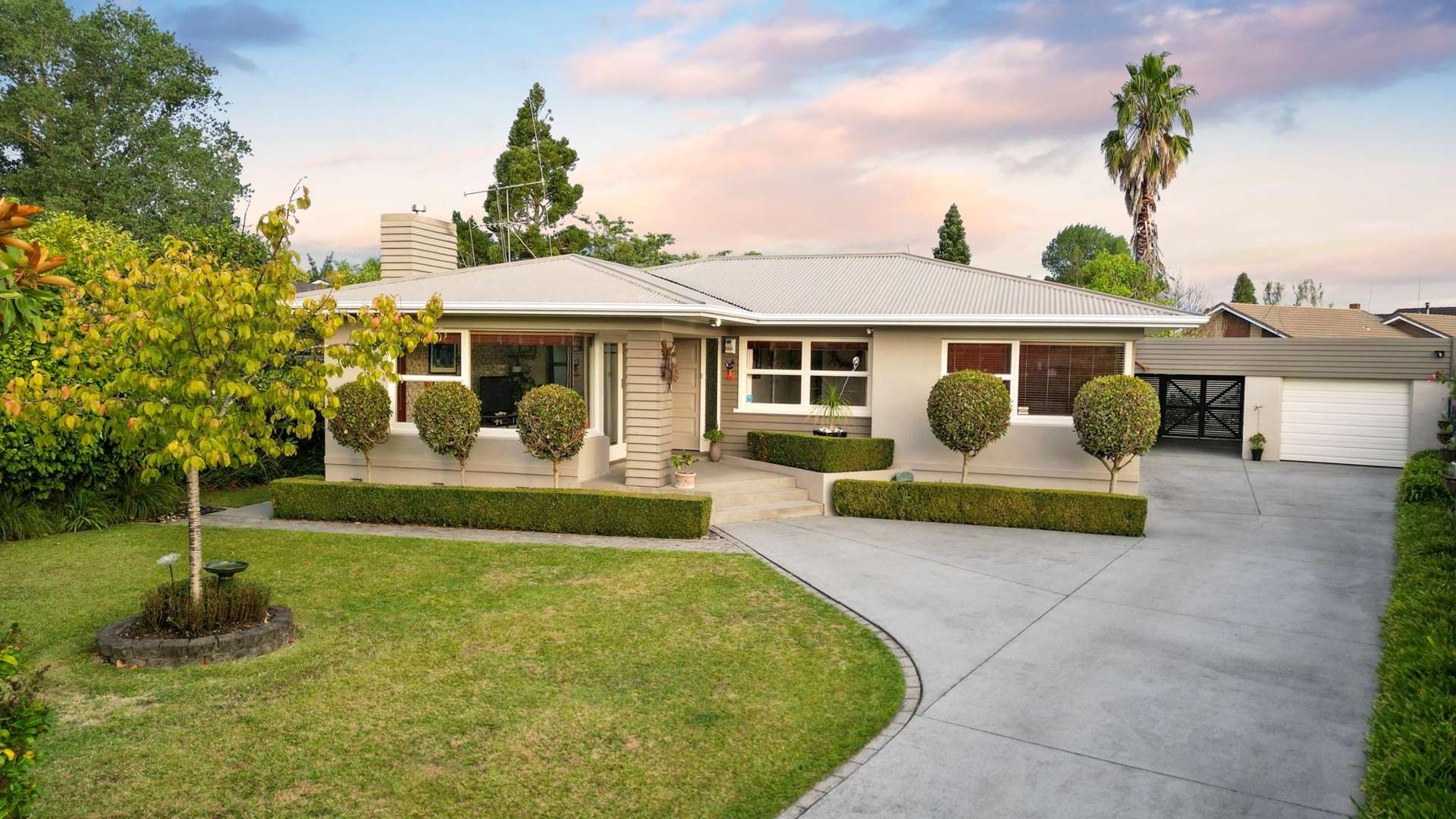 6 Tudor Crescent Chedworth_0