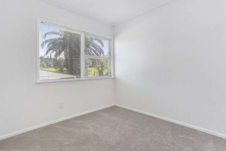 13 Ragley Street Titirangi_12