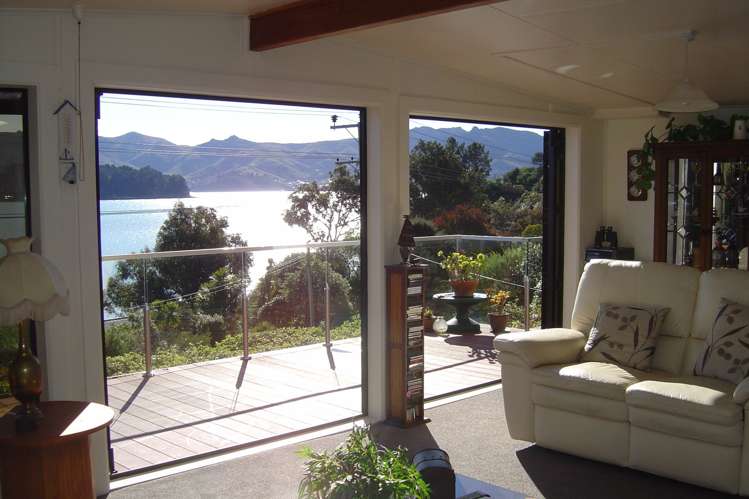 402 Marine Drive Charteris Bay_3