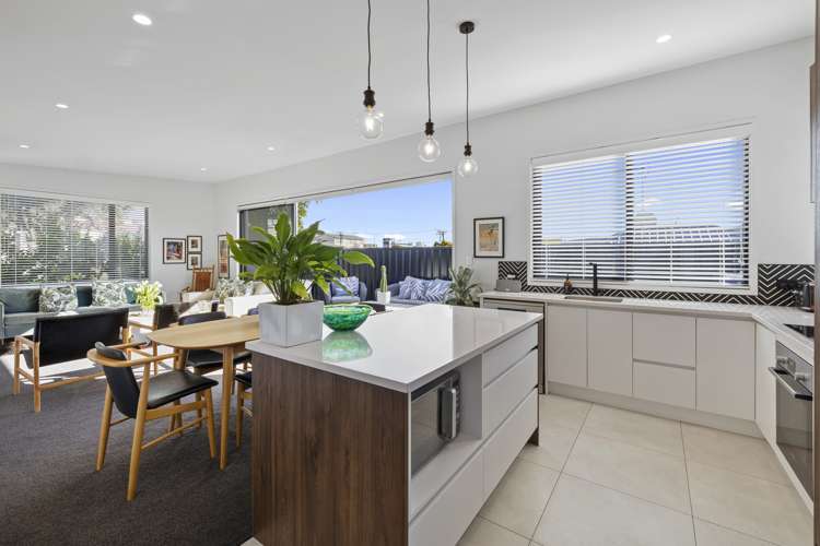 75a Pendarves Street New Plymouth Central_5