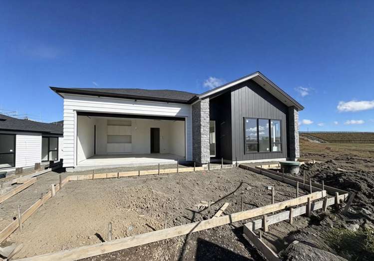 7 Lambert Road_0