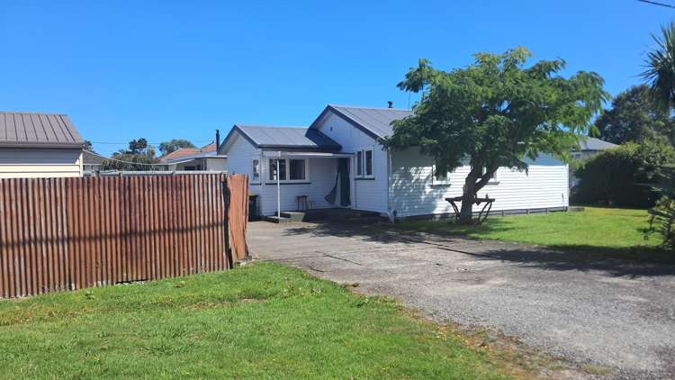 44 Disraeli Street Westport_10