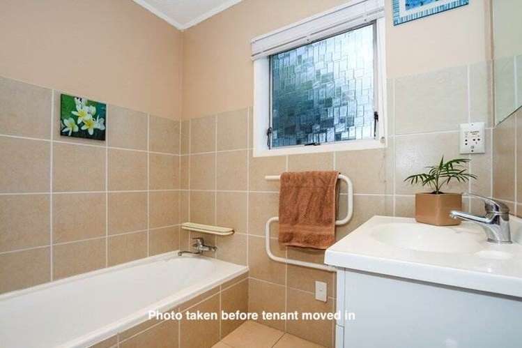 44 Moncrieff Avenue Clendon Park_6