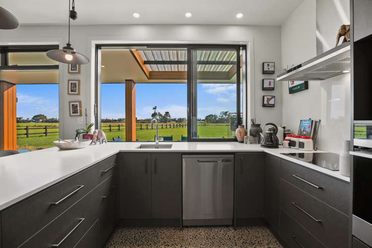 68 Marshmeadow Road Newstead_11