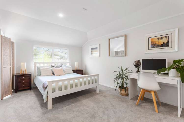 2/16 Knott Road Stanmore Bay_12