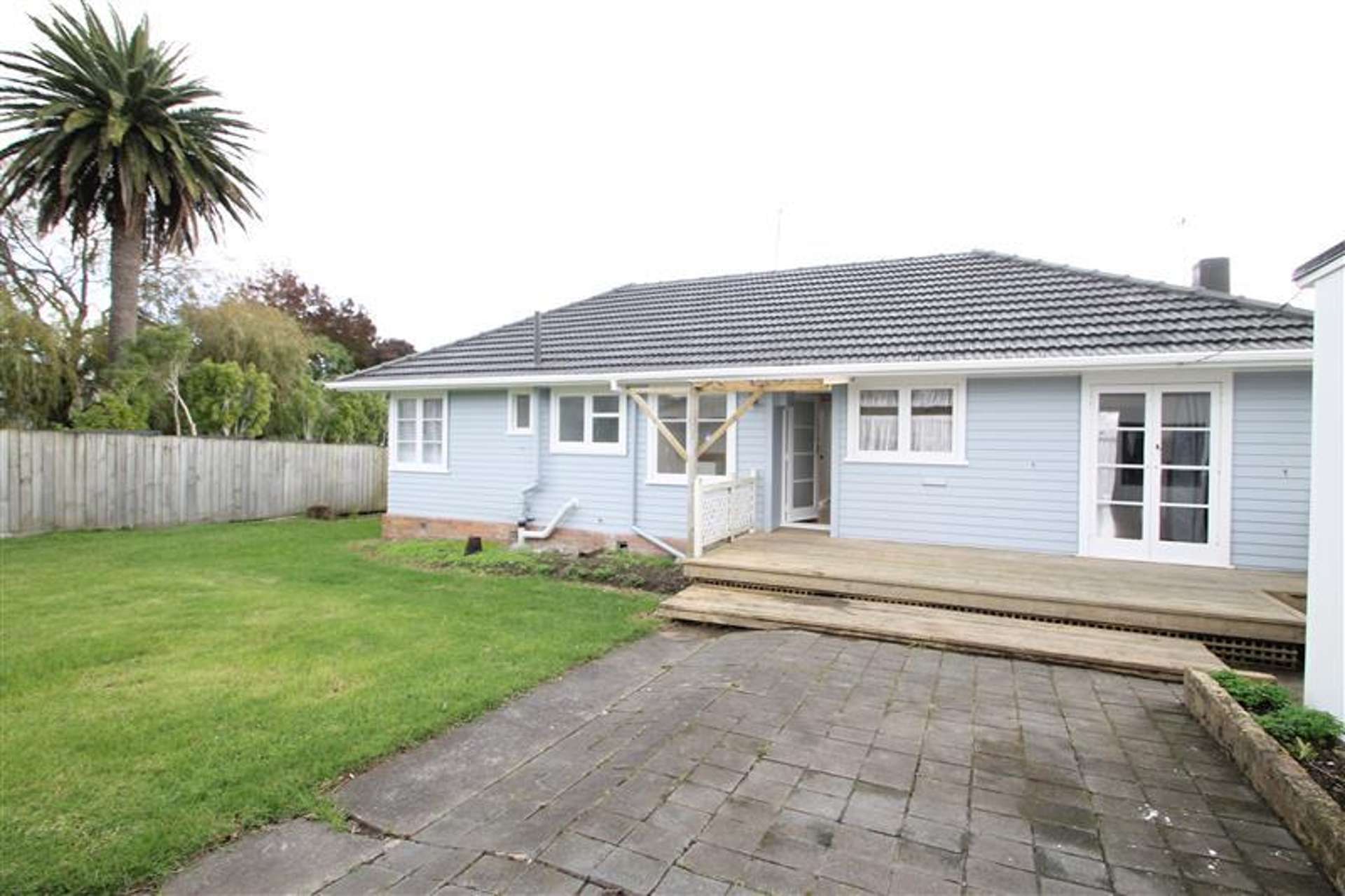 22 Essex Street Te Atatu South_0