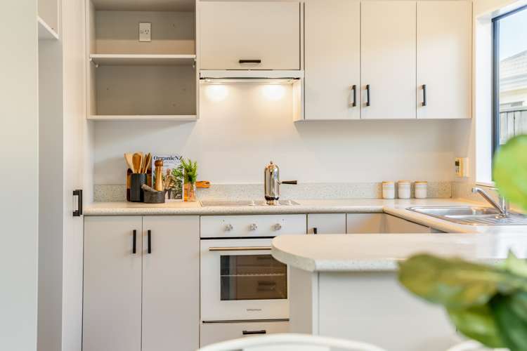 6a Louis Street Trentham_11