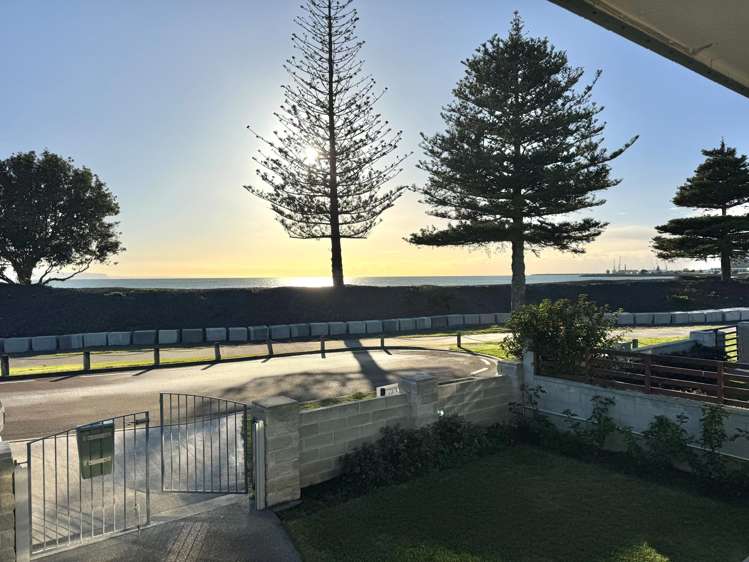 10 North Terrace_3