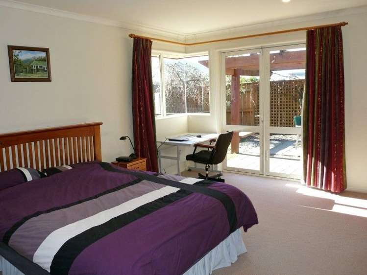 5 Mayer Crescent Wakefield_8