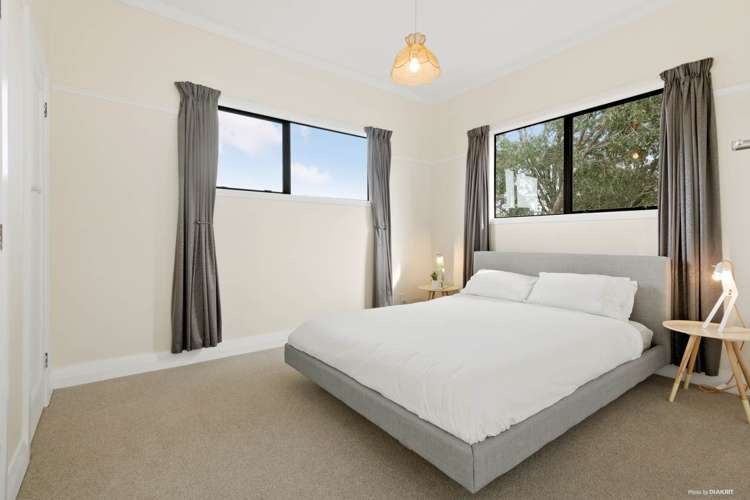 2/228a Blockhouse Bay Road Avondale_9