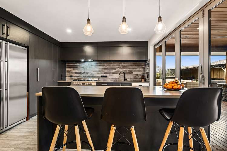 17 Dreaver Drive Waitara_11