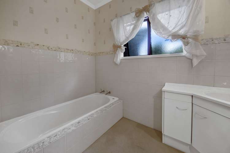 89A Waihi Road Hawera_29