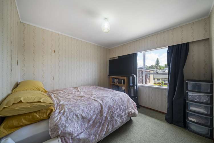 29 Faith Bullock Place New Lynn_10