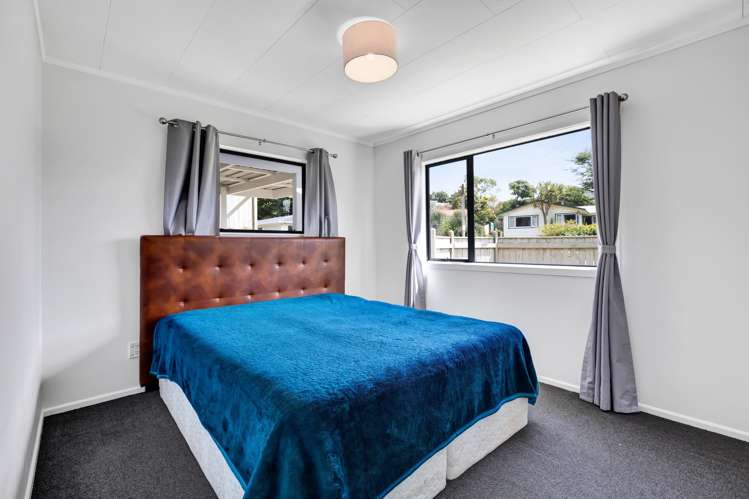 31 Beaumont Crescent Frankleigh Park_13