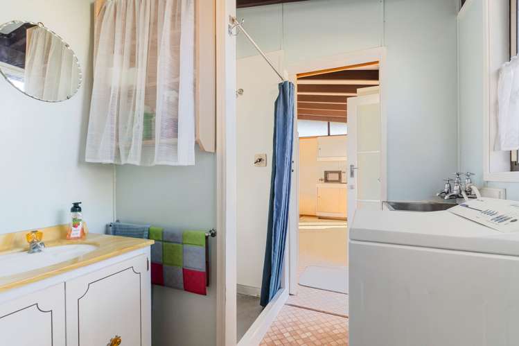 300 Linton Crescent Whangamata_8