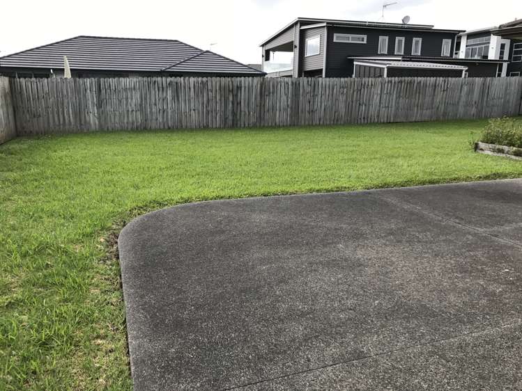 37 Constellation Avenue Beachlands_13