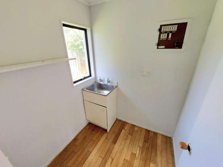 2/157 Birkdale Road Birkdale_13