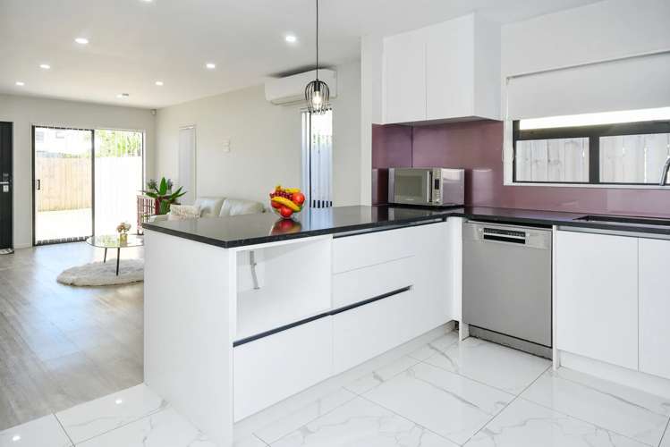 9D Garth Place Manurewa_3