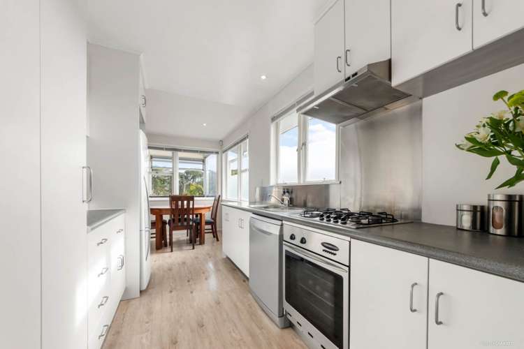 81 Heaphy Street Blockhouse Bay_6