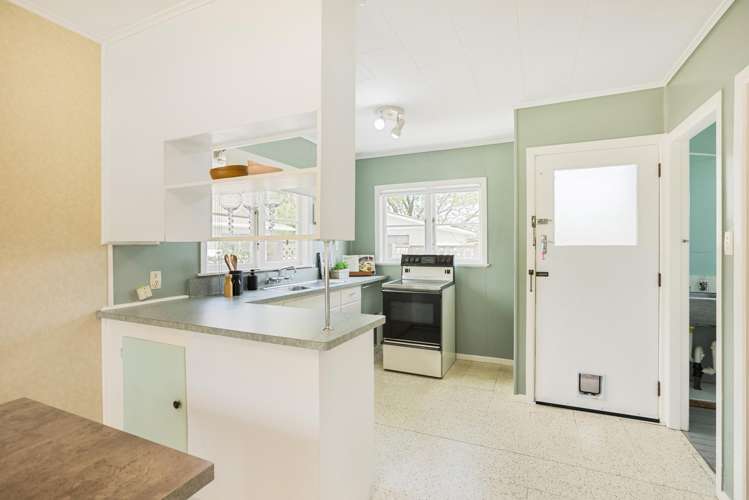 5 Buckley Grove Paraparaumu_5