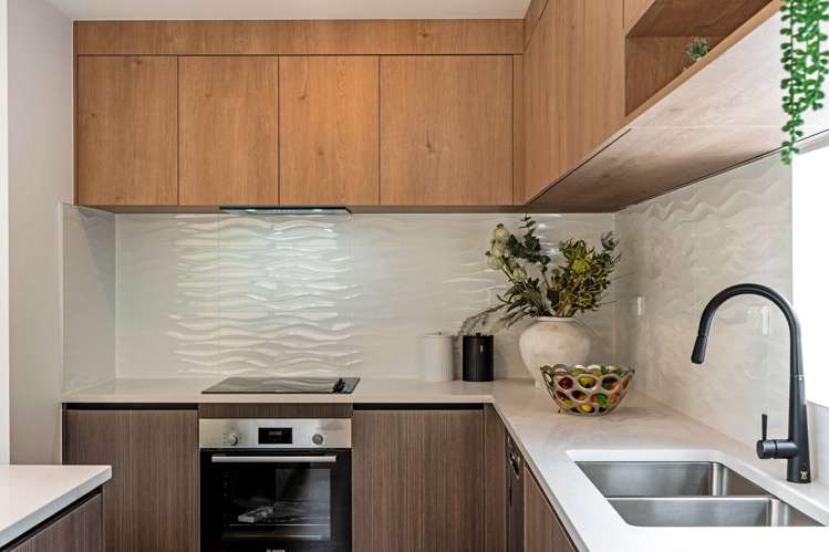16B Moana Avenue One Tree Hill_18