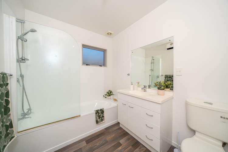 6B Warrington Grove Newlands_11