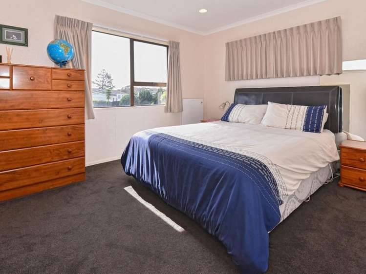 146 Carnoustie Drive Wattle Downs_5