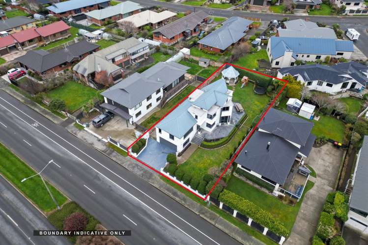 712 Queens Drive Waikiwi_32
