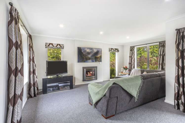 4 Becmead Drive Harewood_5