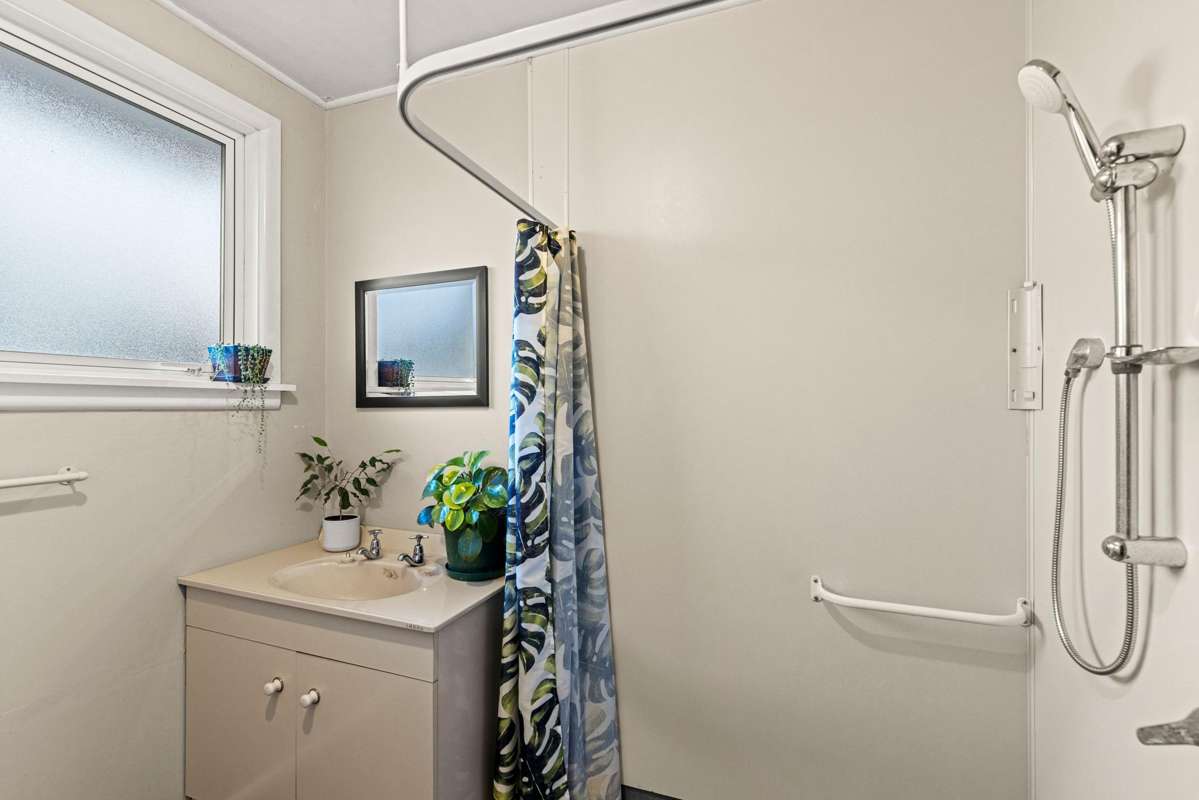 2/283 Lyttelton Street_4
