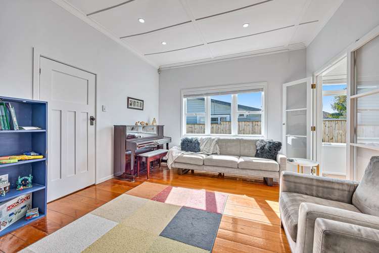 72 Fowlds Avenue Sandringham_3